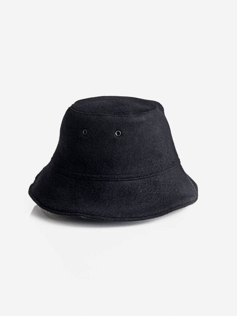 Gothic V calligraphy logo wool hat - Accessories - PortsV